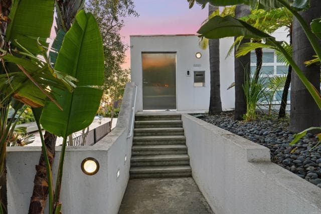 5628 Linda Rosa Ave, La Jolla, Active - Home for Sale
