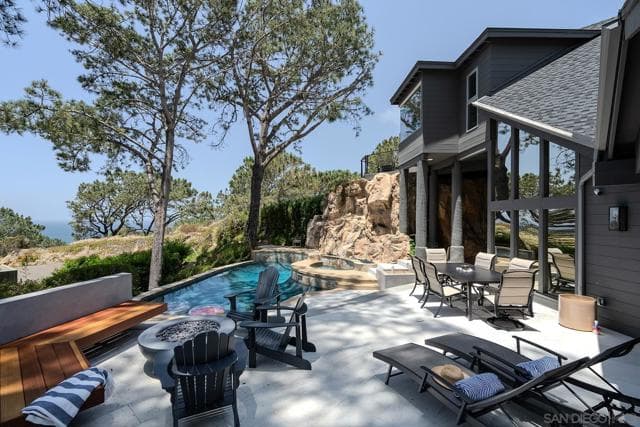 390 Hidden Pines Rd, Del Mar, Active - Home for Sale