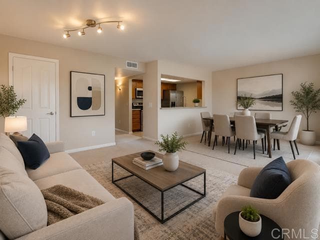 15016 Avenida Venusto, San Diego, Active - Home for Sale