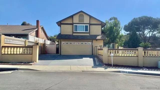 1745 Plaza Crest Ridge Rd, San Diego, Active - Home for Sale