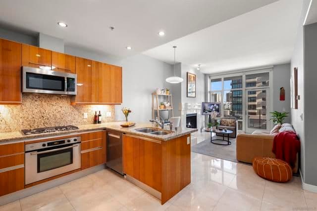 550 Front St, San Diego, Active - Home for Sale