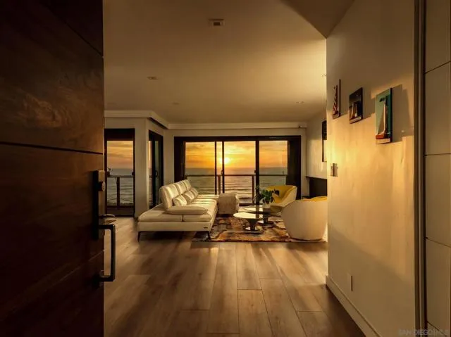 597 Sierra Ave, Solana Beach, Active - Home for Sale