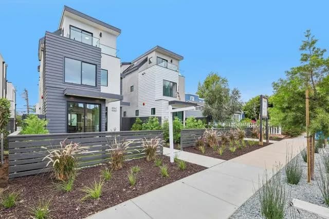 4064 Haines St, San Diego, Active - Home for Sale