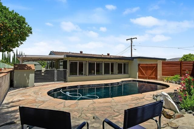 7118 Conestoga, San Diego, Active - Home for Sale