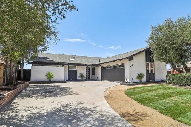 767 Jonathon Place, Escondido, Active - Home for Sale
