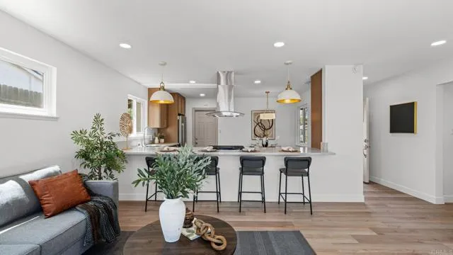 8405 Lake Ben Ave, San Diego, Active - Home for Sale