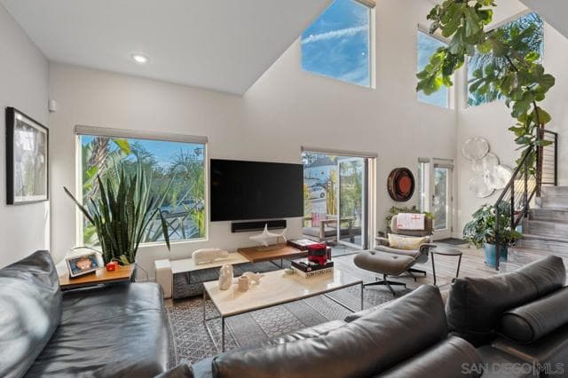 1928 Howard Ave, San Diego, Active - Home for Sale
