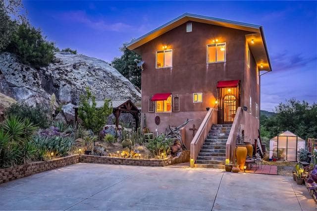 20841 Deerhorn Valley Rd, Jamul, Active - Home for Sale