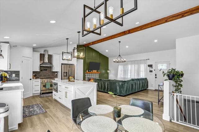 9861 Bon Vue Dr, El Cajon, Active - Home for Sale