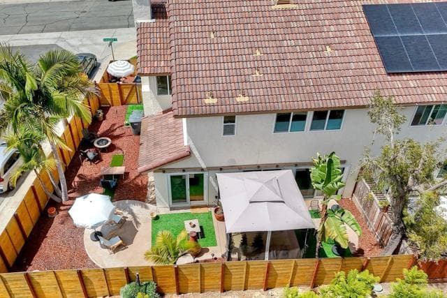 2422 Summerhill Dr, Encinitas, Active - Home for Sale