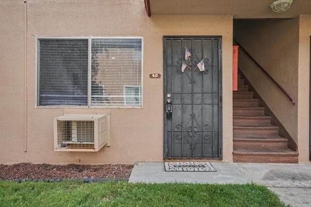 9733 Winter Gardens Blvd, Lakeside, Active - Home for Sale