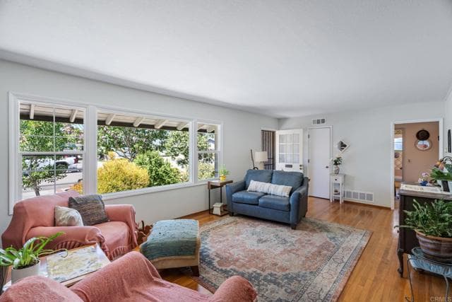 182 El Capitan Dr, Chula Vista, Active - Home for Sale