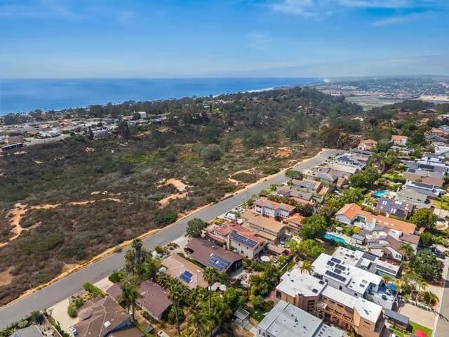 13951 Durango Dr, Del Mar, Active - Home for Sale