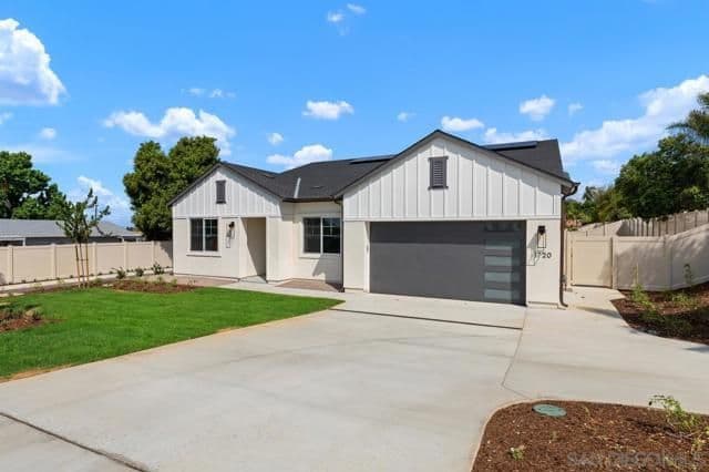 1720 California St, Oceanside, Active - Home for Sale