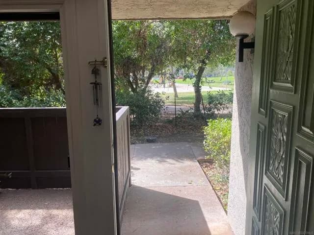 8348 Via Sonoma, La Jolla, Active - Home for Sale