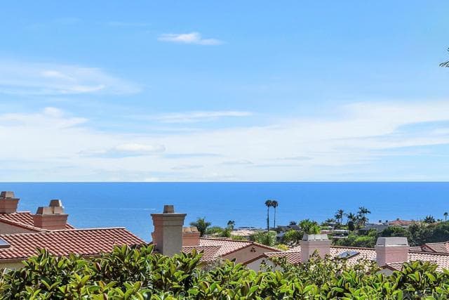 5735 Caminito Empresa, La Jolla, Active - Home for Sale