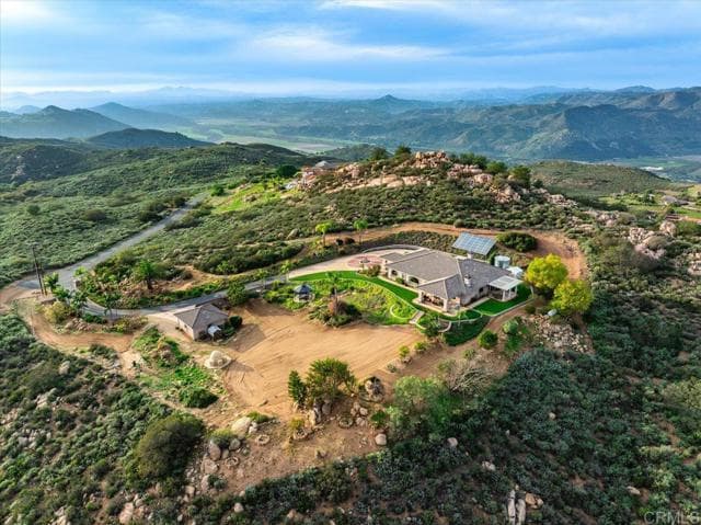 19894 Via Vista Grande, Ramona, Active - Home for Sale