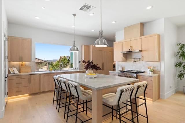 15862 Pomerol Ln, San Diego, Active - Home for Sale