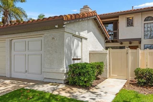 6890 Peach Tree Rd, Carlsbad, Active - Home for Sale