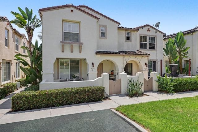 1879 Platte River Ln, Chula Vista, Active - Home for Sale