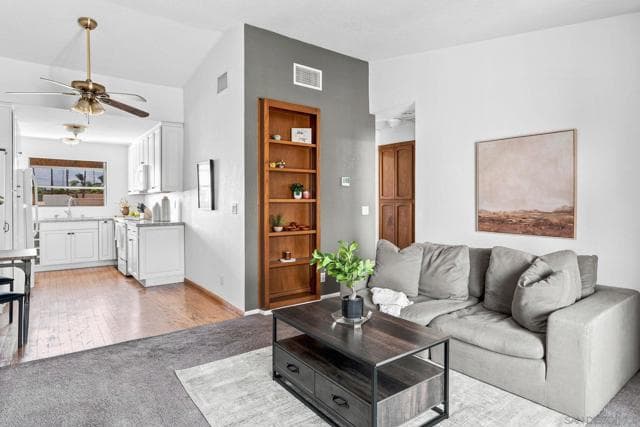 4077 Illinois St, San Diego, Active - Home for Sale