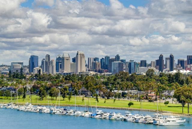 1810 Avenida Del Mundo, Coronado, Active - Home for Sale