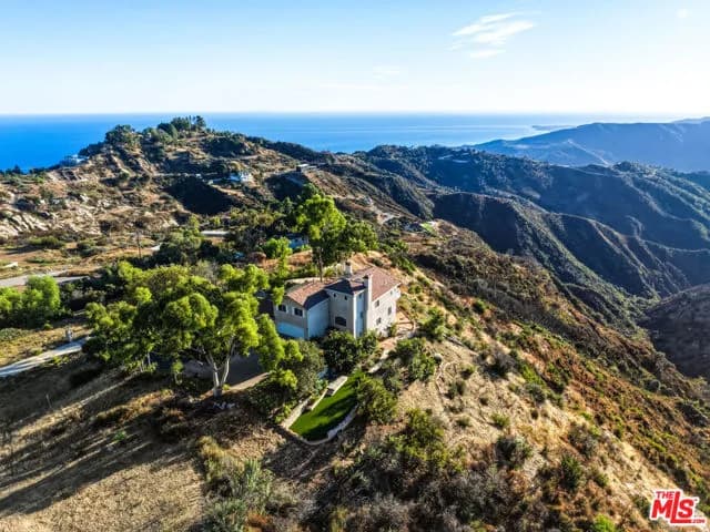 229 Lorine Ln, Malibu, Active - Home for Sale
