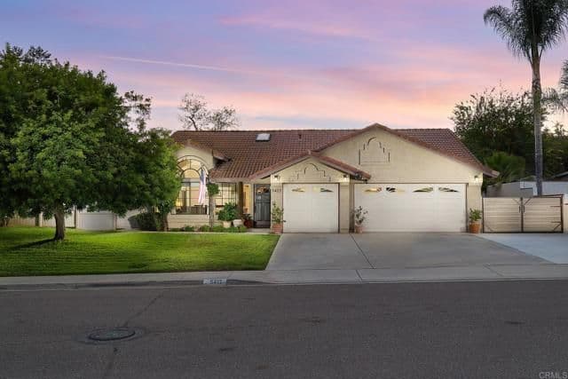 5417 Triple Crown Dr, Bonsall, Active - Home for Sale