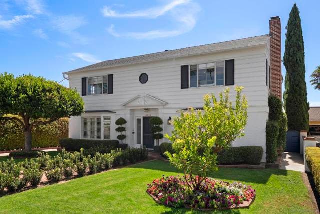 5324 Canterbury Dr, San Diego, Active - Home for Sale