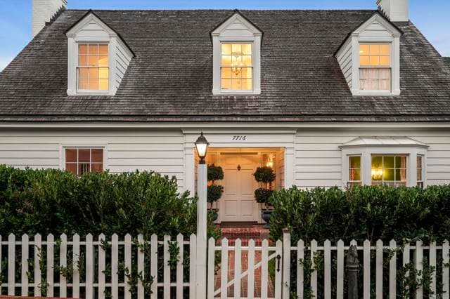 7716 Lookout Dr, La Jolla, Active - Home for Sale