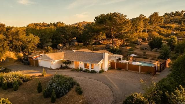 16960 Whirlwind Ln, Ramona, Active - Home for Sale