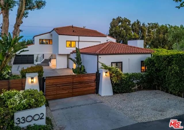33002 Pacific Coast Hwy, Malibu, Active - Home for Sale