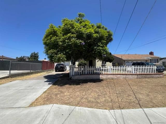 1167 2nd Ave, Chula Vista, Active - Home for Sale