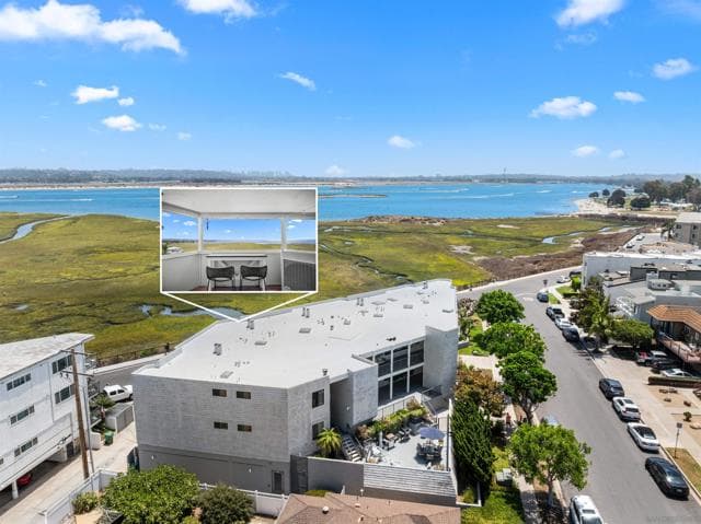3955 Honeycutt St, San Diego, Active - Home for Sale