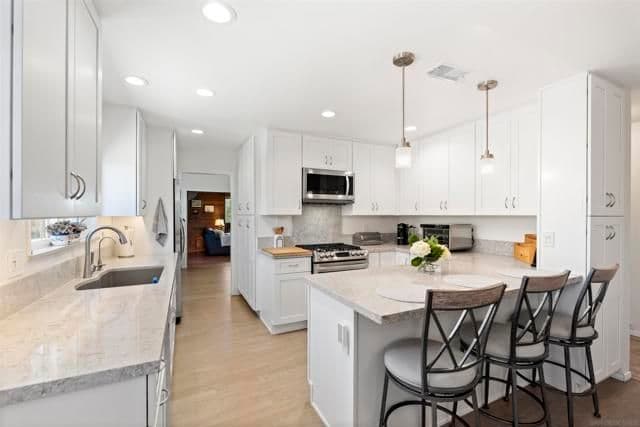 6935 Batista St, San Diego, Active - Home for Sale