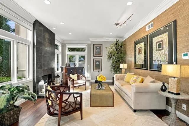 5330 Renaissance Ave, San Diego, Active - Home for Sale
