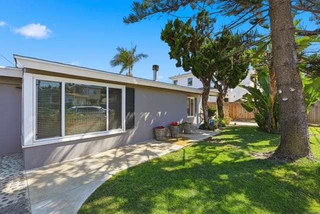 311 Eaton St, Oceanside, Active - Home for Sale