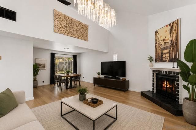 321 Windy, Vista, Active - Home for Sale
