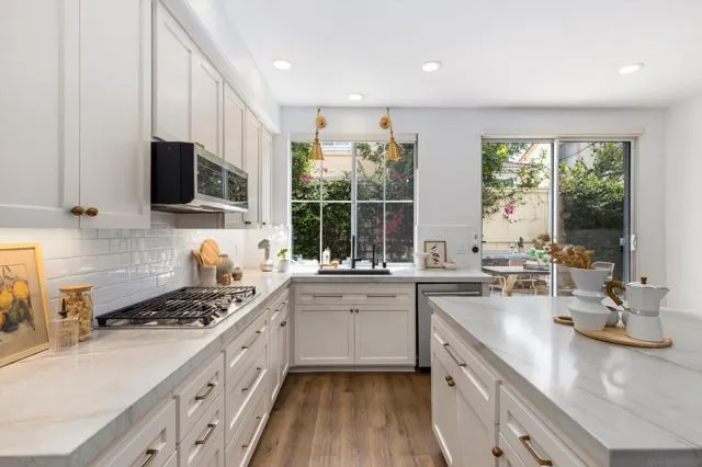 5353 Renaissance Ave, San Diego, Active - Home for Sale