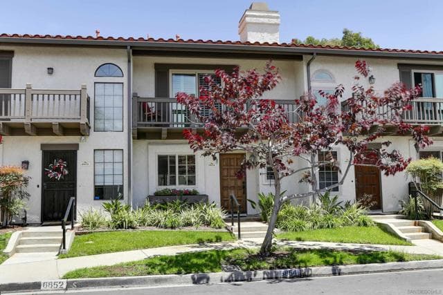 6854 Maple Leaf Dr, Carlsbad, Active - Home for Sale