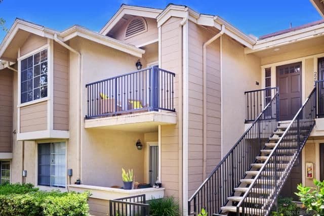 3555 Grove St, Lemon Grove, Active - Home for Sale