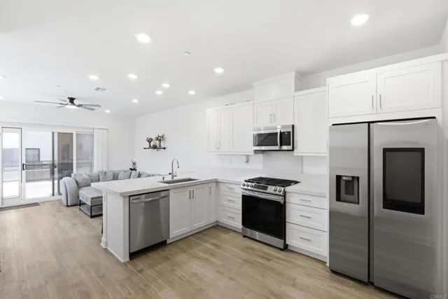 2041 Vela Ln, San Diego, Active - Home for Sale