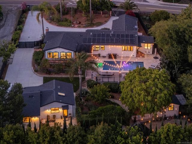 2335 Ivy Rd, Oceanside, Active - Home for Sale