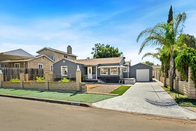 5627 Shaw St, San Diego, Active - Home for Sale