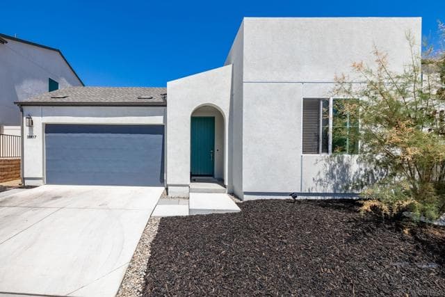 35617 Blue Bretton Dr, Fallbrook, Active - Home for Sale