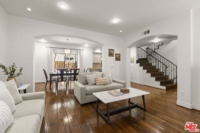 908 17th St, Santa Monica, Active - Home for Sale