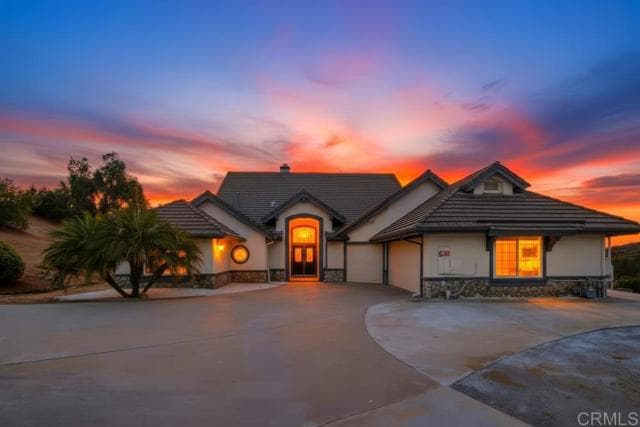 9770 Quail Canyon Rd, El Cajon, Active - Home for Sale