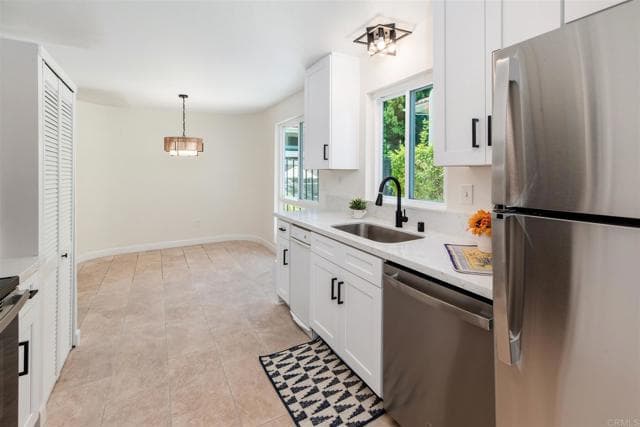 2304 Altisma Way, Carlsbad, Active - Home for Sale