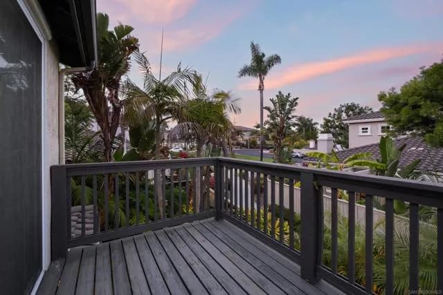 6442 Kinglet Way, Carlsbad, Active - Home for Sale