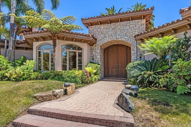 6999 Royal Birkdale Place, Rancho Santa Fe, Active - Home for Sale